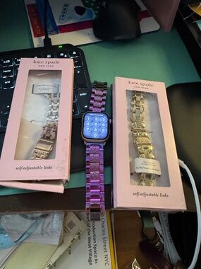 Apple iwatch series 9 rose gold and two brand new Kate Spade bands